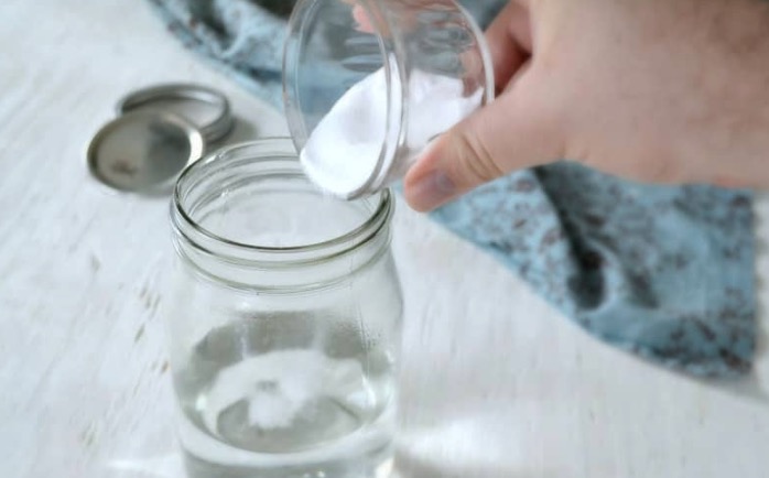 3. Naturally Freshens Breath